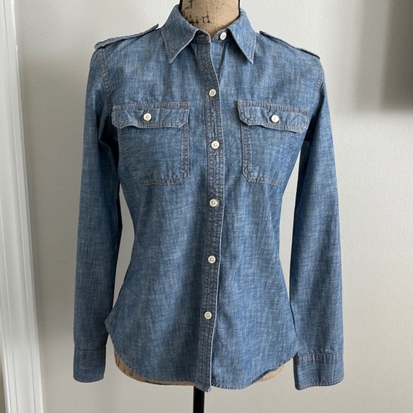 Lauren Ralph Lauren Women’s Chambray Adjustable Long Sleeve Button-Up - Picture 1 of 7